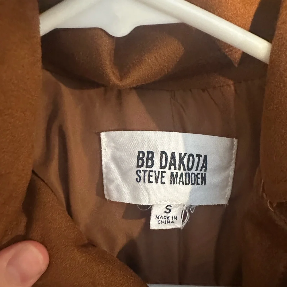 BB Dakota Brown Suede Jacket - Picture 2 of 2